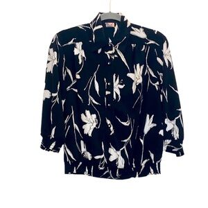 g.w. Women's Vintage Black & White Floral Print Ruched Sleeve/Waist Blouse Small